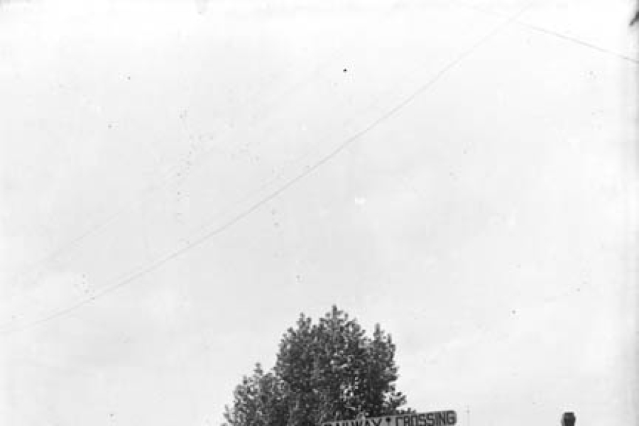 Scene on Main St. in Ottawa East